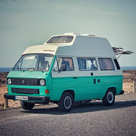 Parque de Campismo Camelvans Lanzarote California Volkswagen T3