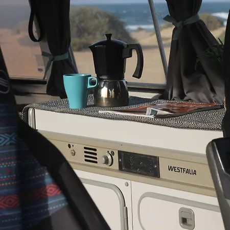 Parque de Campismo Camelvans Lanzarote California Volkswagen T3 Famara
