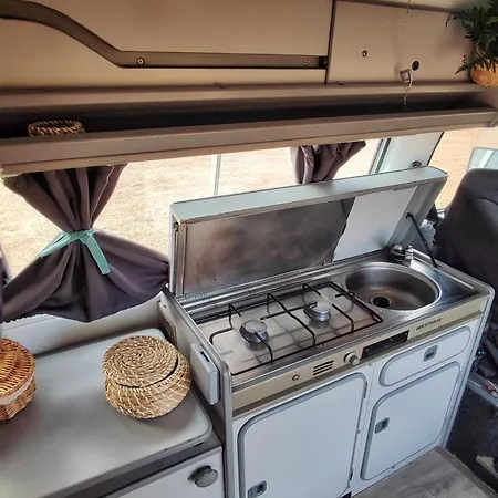 Camelvans Lanzarote California Volkswagen T3 Campsite Famara