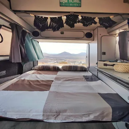 Camelvans Lanzarote California Volkswagen T3 Famara